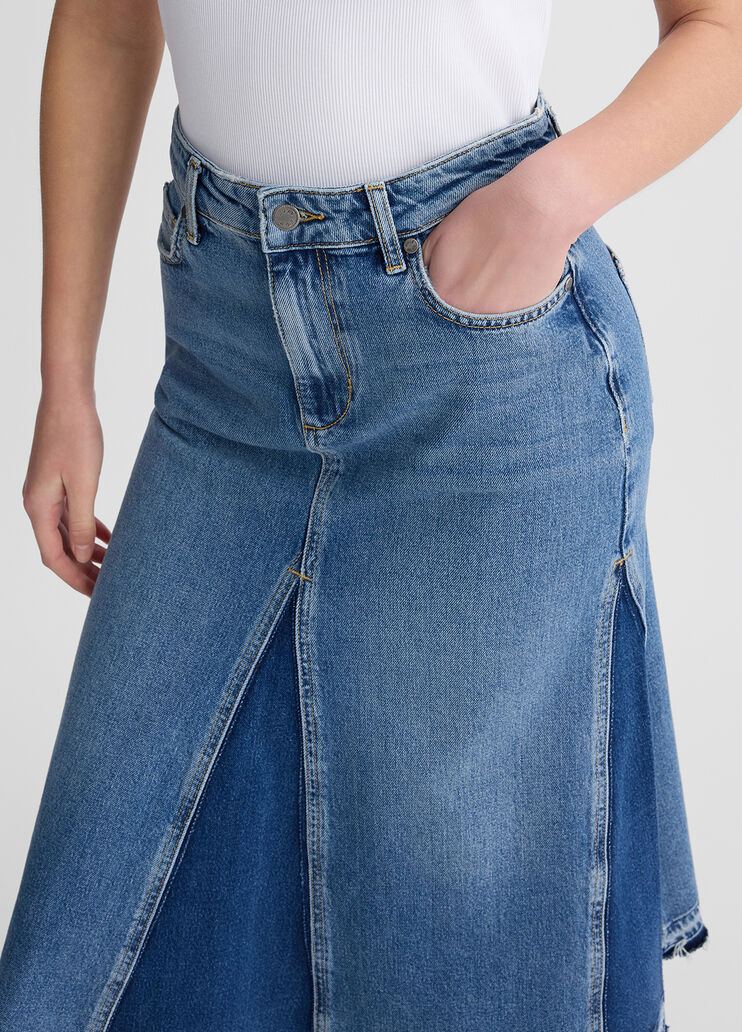 Denim skirt