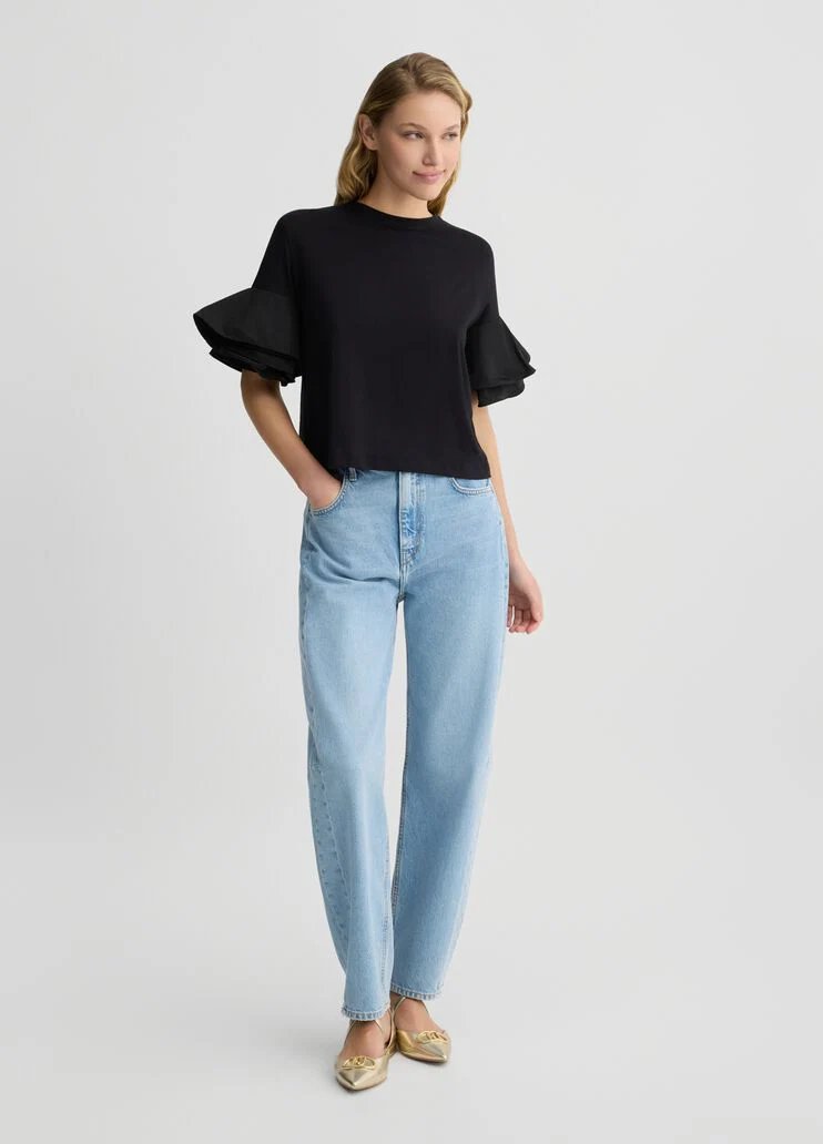 Black T-shirt with black flounced detailing