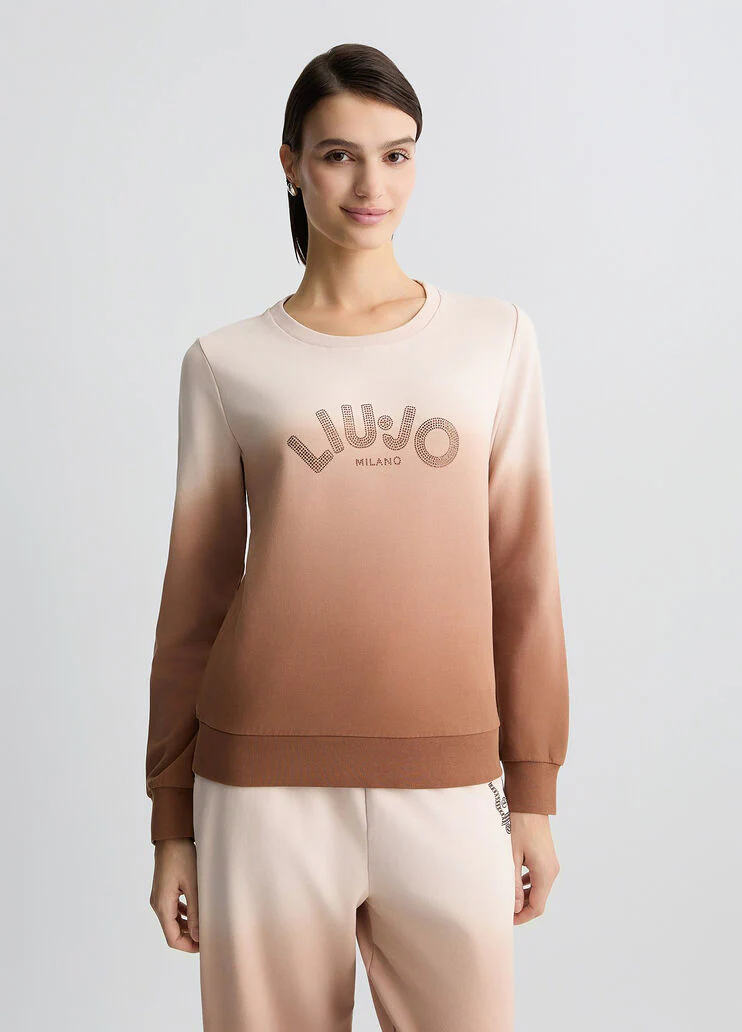 Sweatshirt with rhinestones