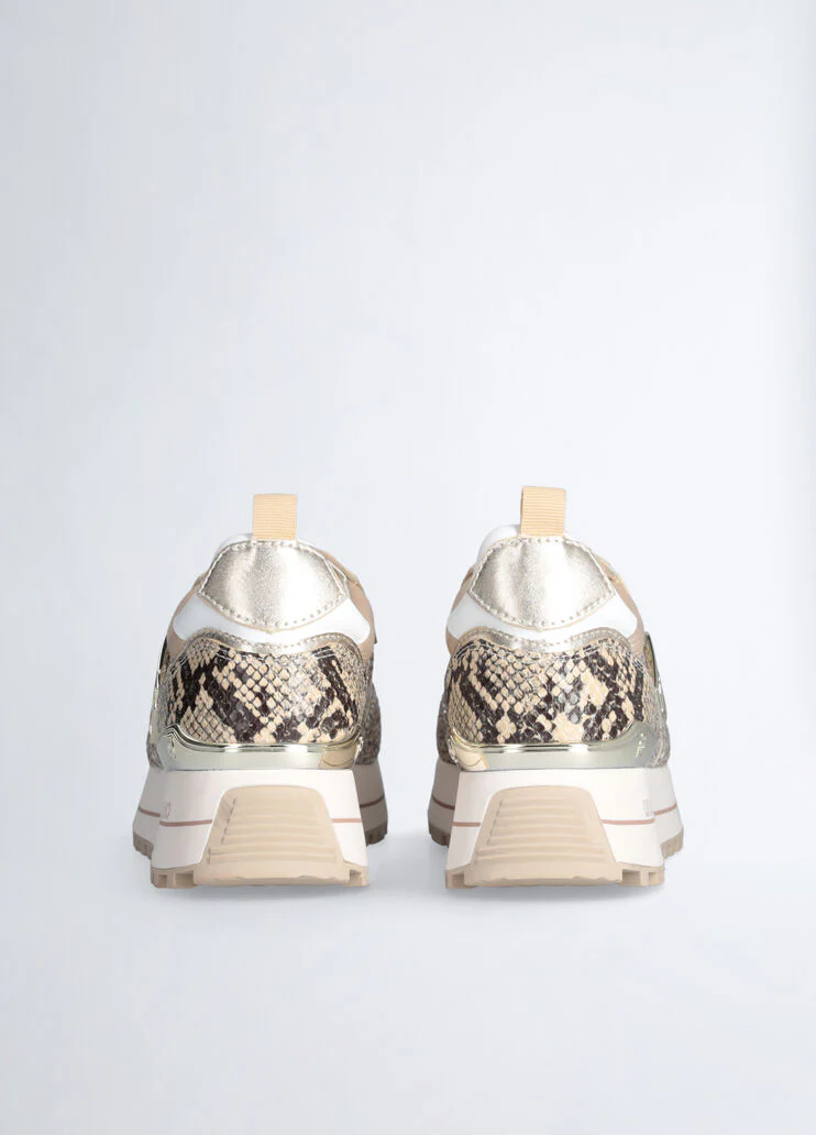 Platform sneakers with glitter