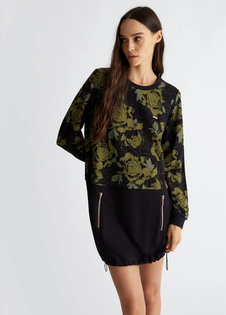 Dress with floral print