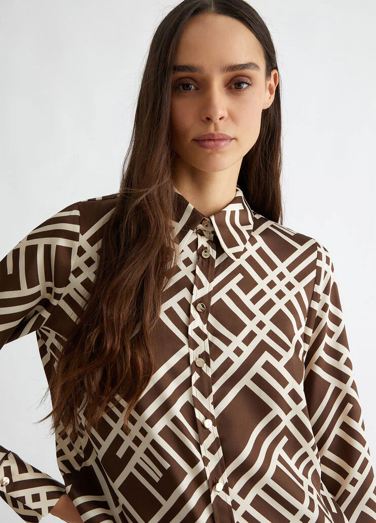 Shirt with geometric print