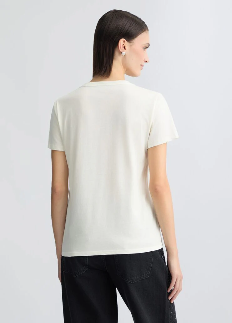 T-shirt with rhinestones