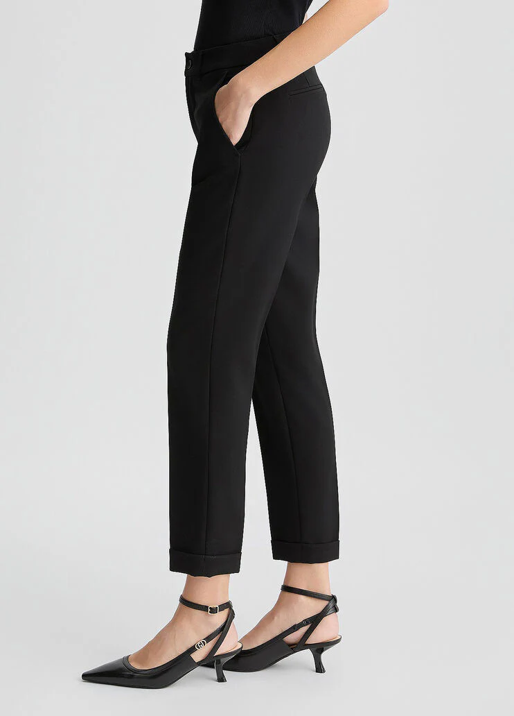 Trousers with turn-ups