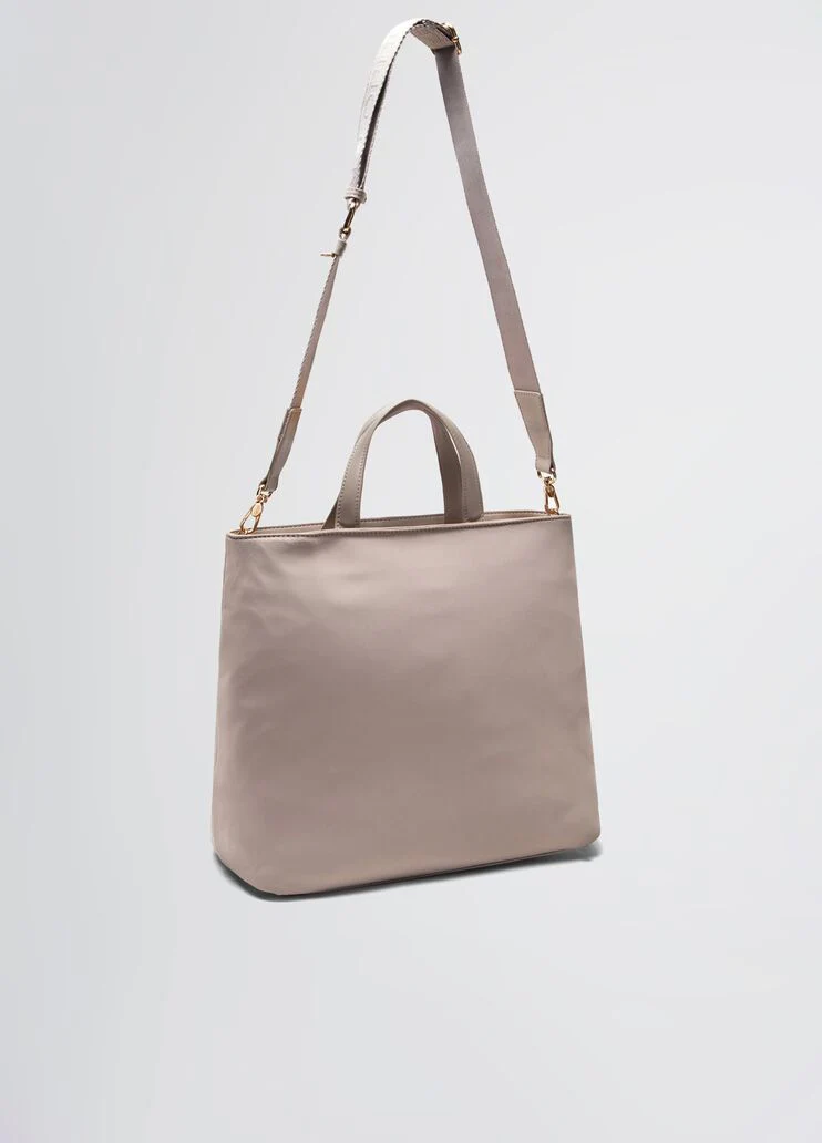 Nylon shopping bag with chain