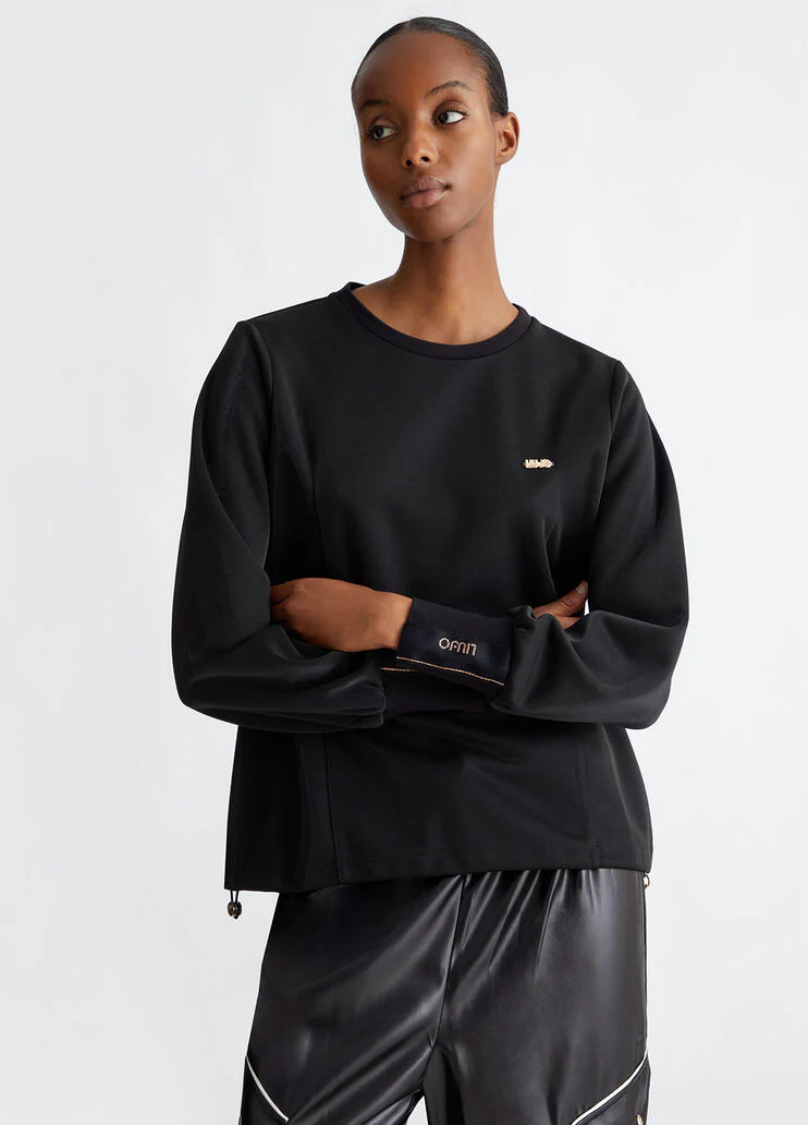 Crew neck sweatshirt