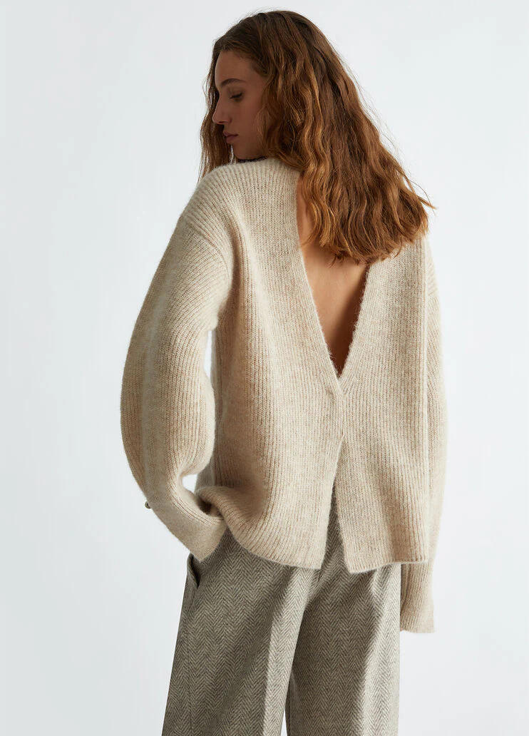 Extra soft pullover
