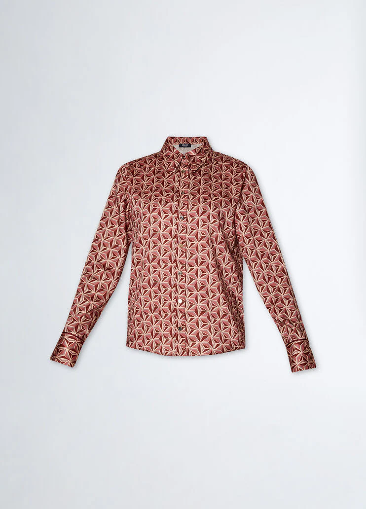Shirt with geometric print