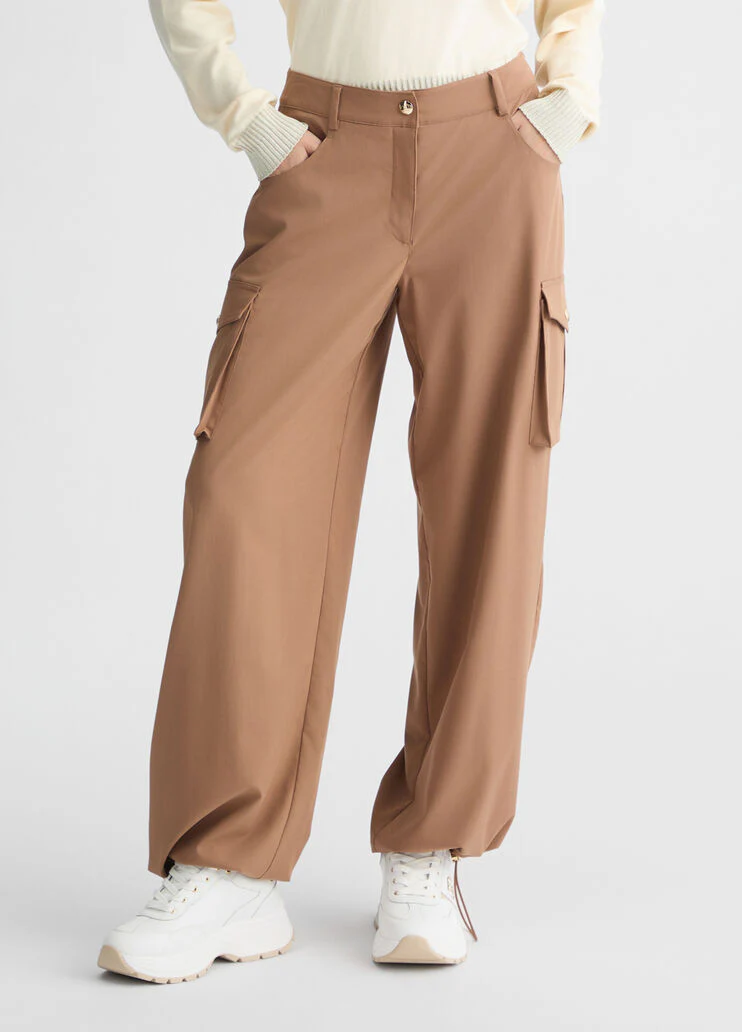 Beige cargo trousers