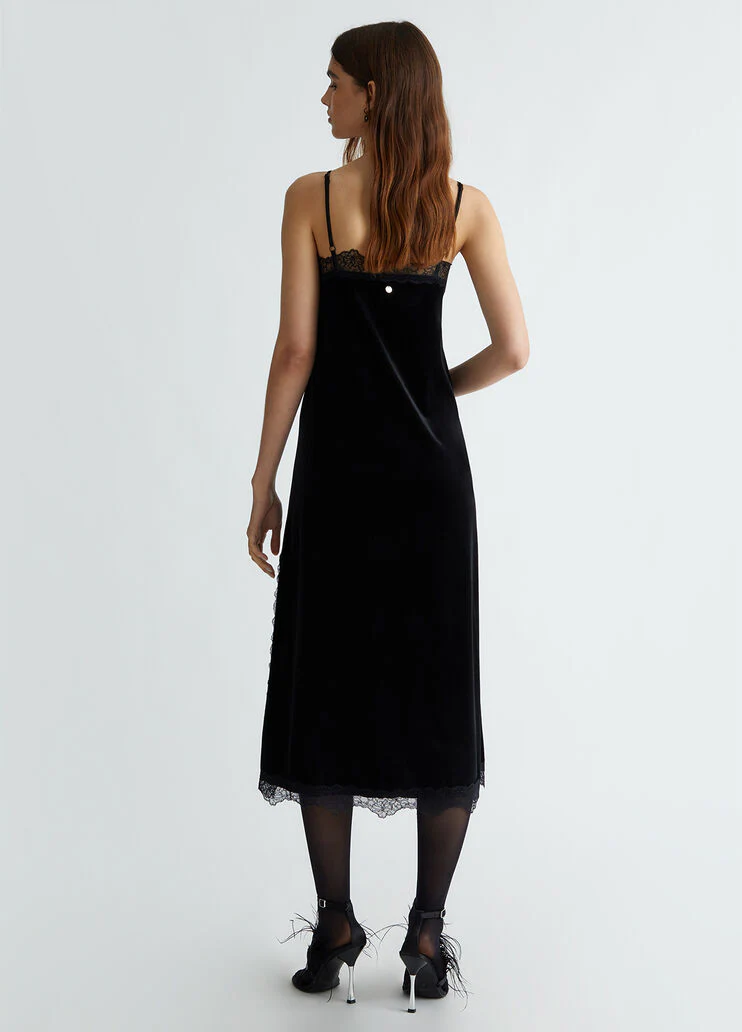 Black velvet dress