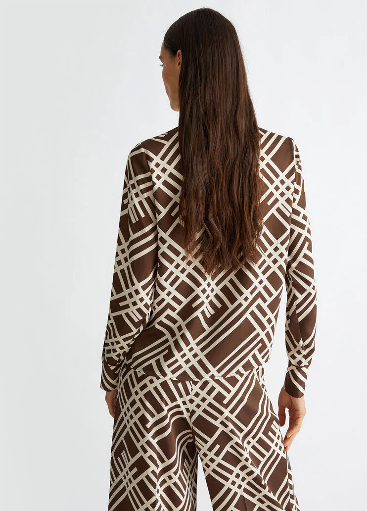 Shirt with geometric print