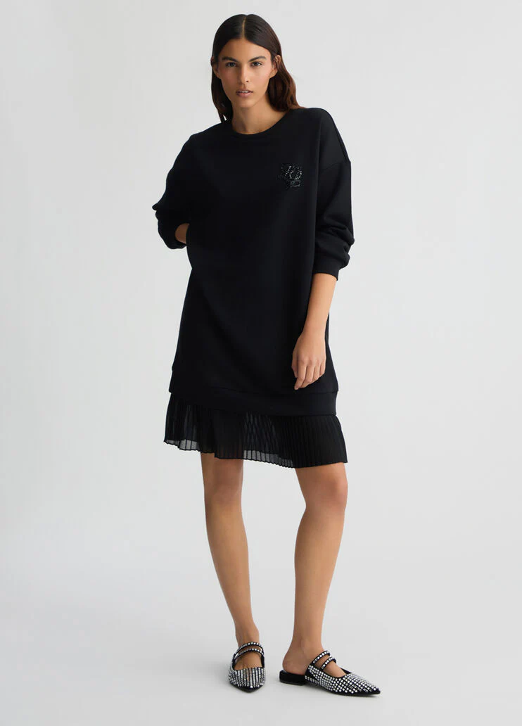 Sweatshirt dress