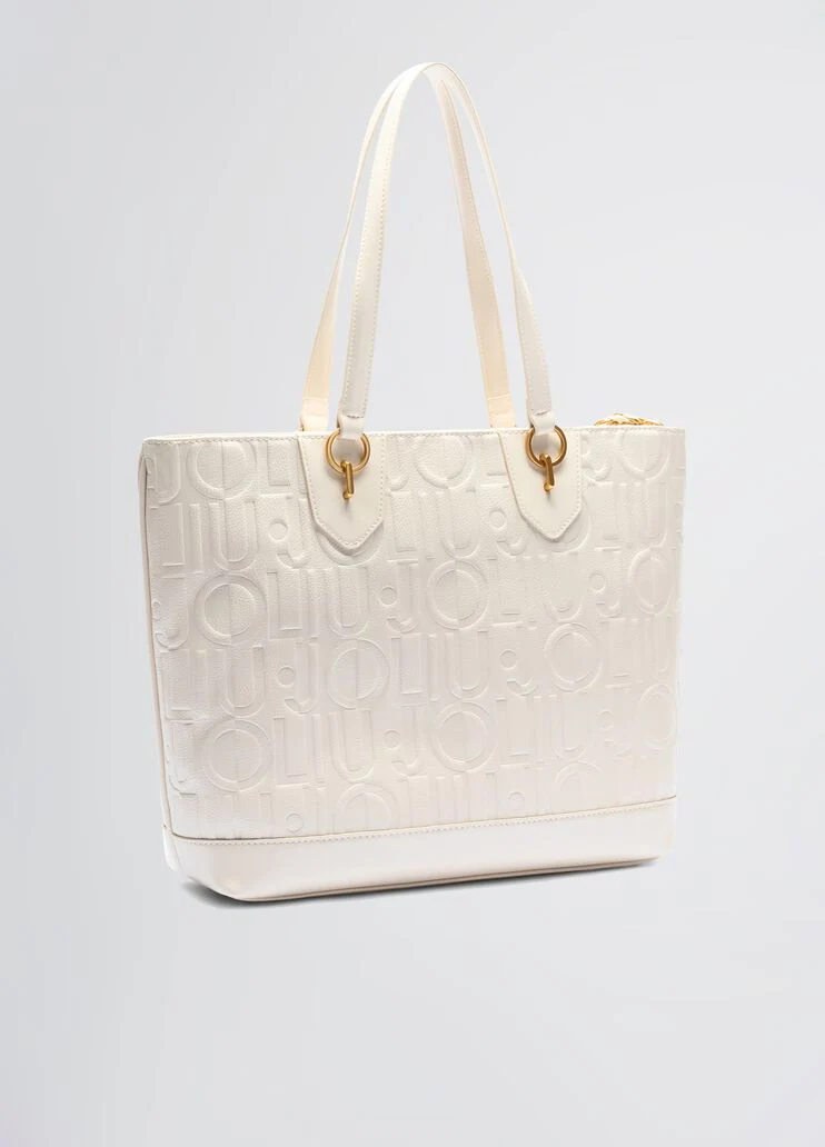 Shopping bag with logo and chain