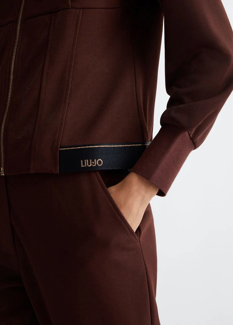 Hooded sweatshirt with zip