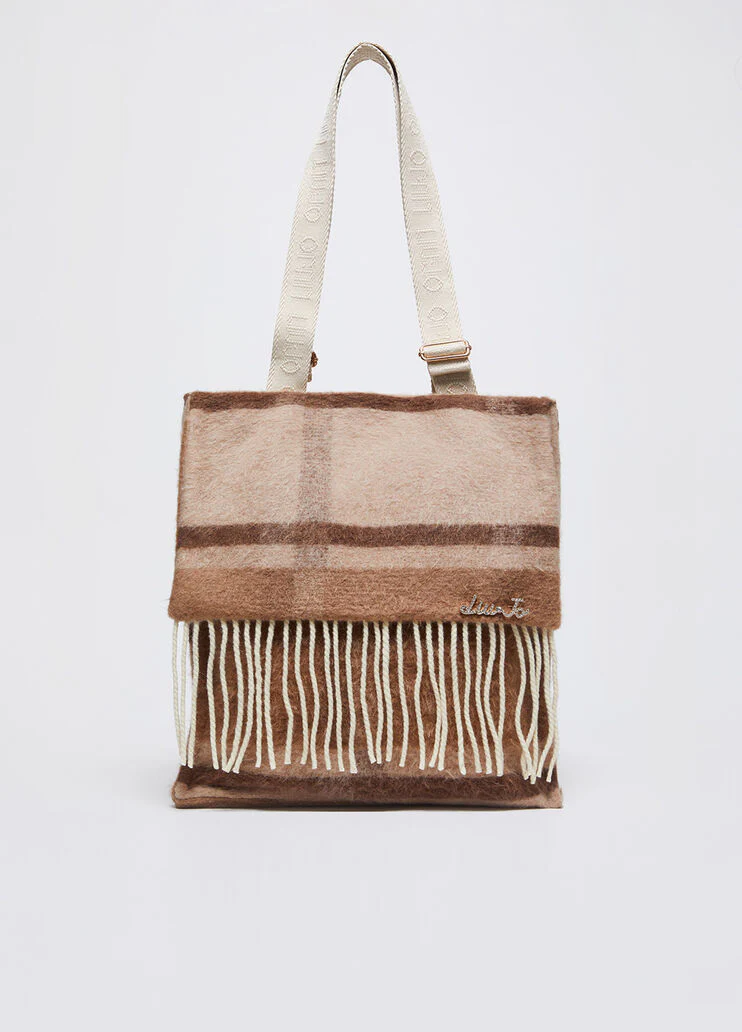 Wool-blend shopping tote