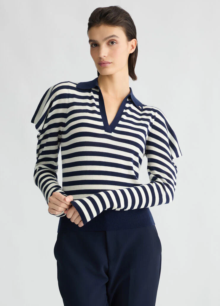 White and blue wool and cashmere jumper