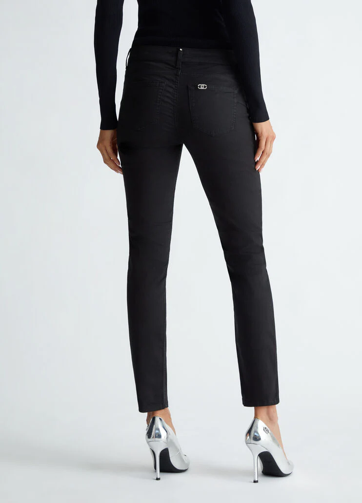 Bottom up trousers with rhinestones