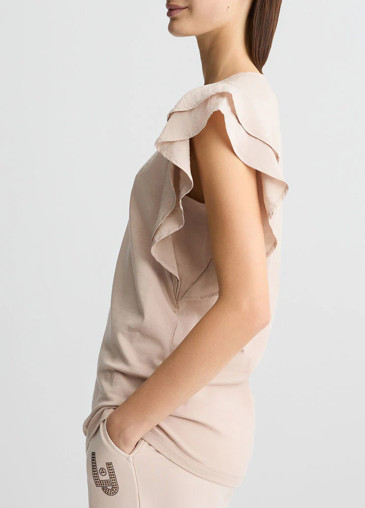 T-shirt with ruching