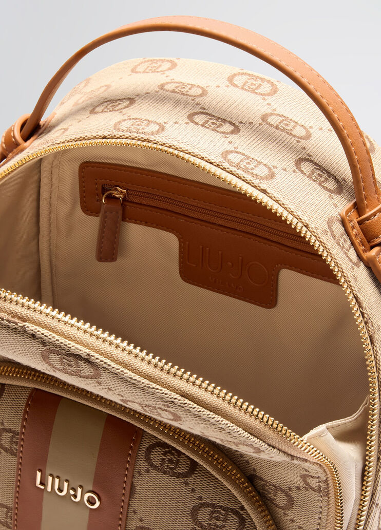 Jacquard backpack with clutch