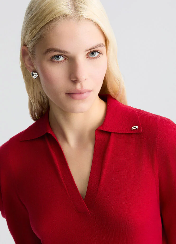 Red wool and cashmere jumper