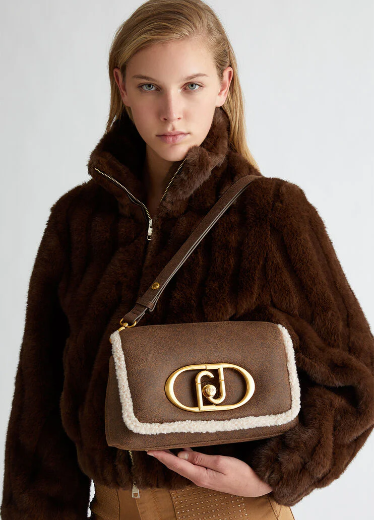 Large foil-effect LaPuffy bag