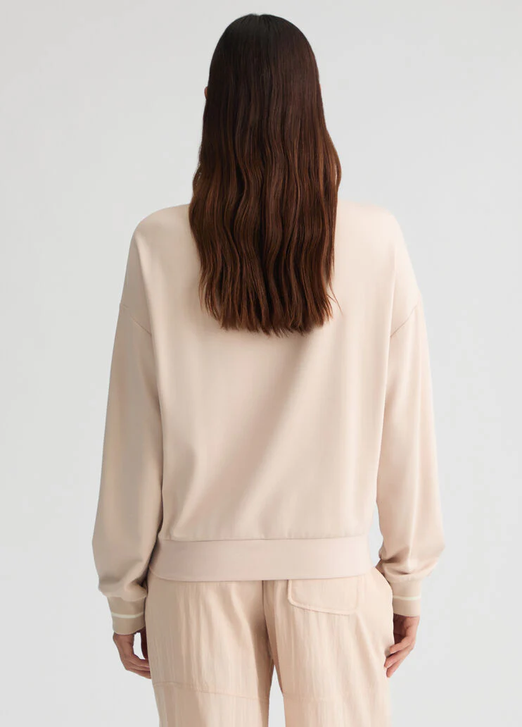 Sweatshirt with logo