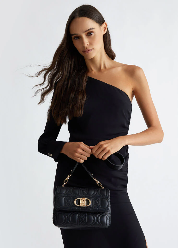 Quilted crossbody bag with logo