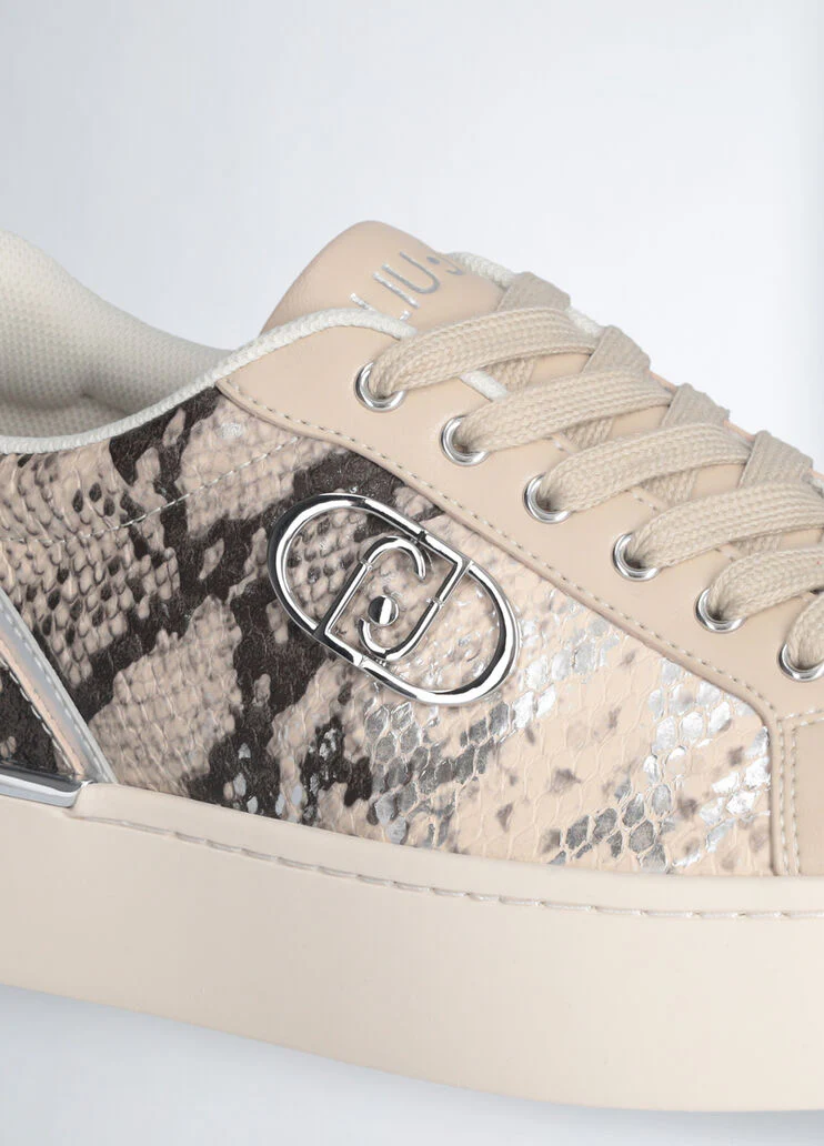 Python-print sneakers