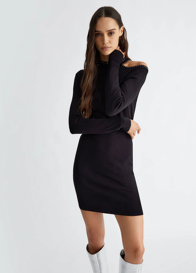 Knit dress with studs