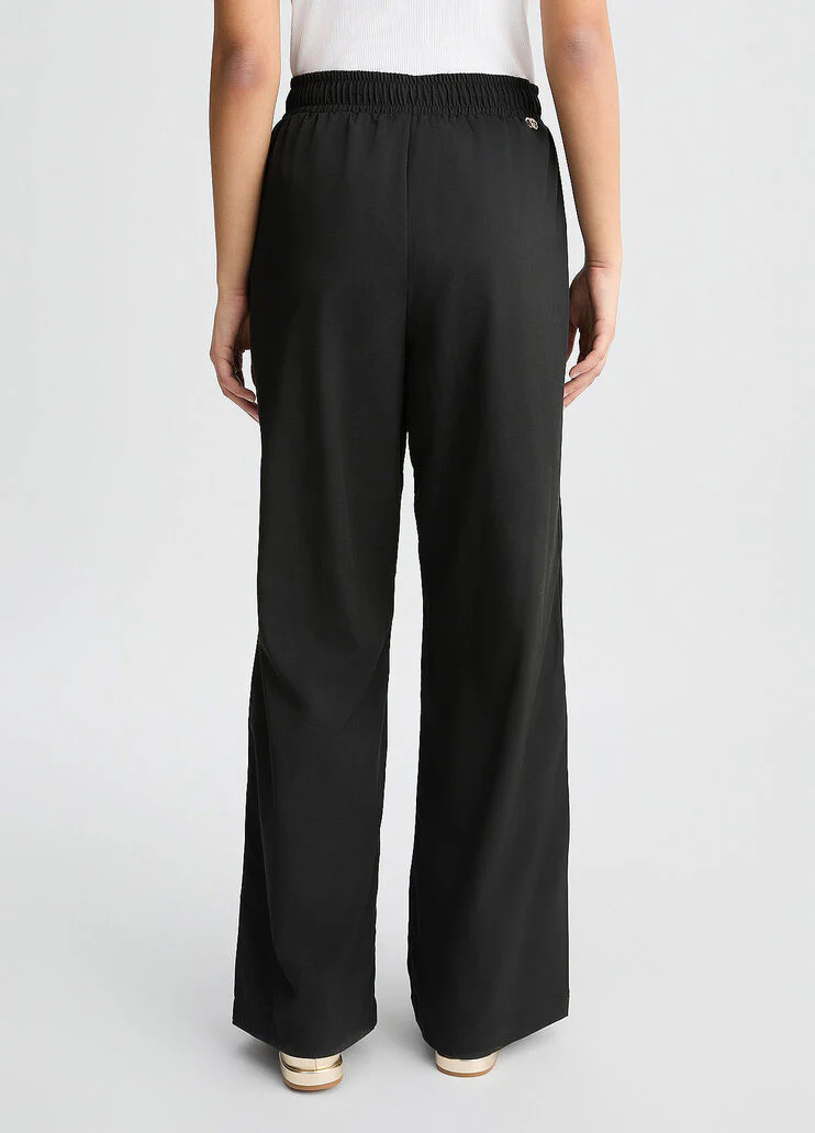 Drawstring trousers