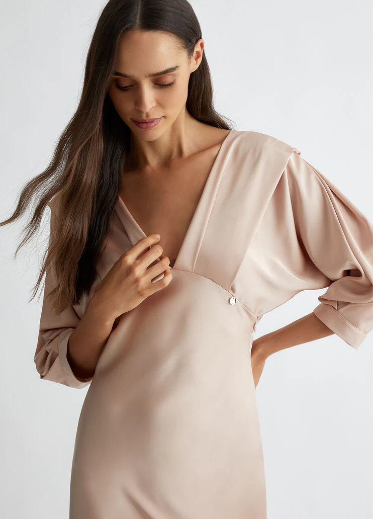 Long smart satin dress