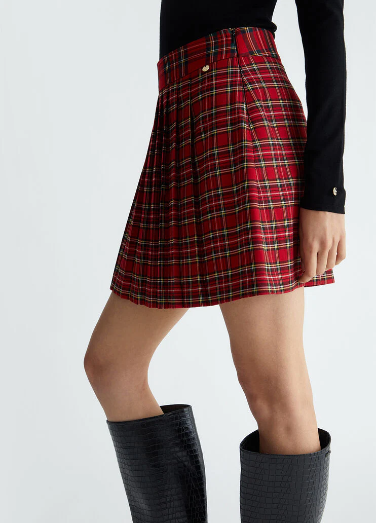 Pleated tartan miniskirt