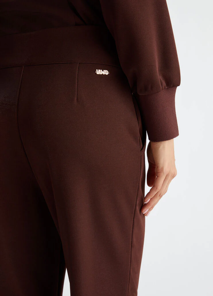 Jersey trousers with belt