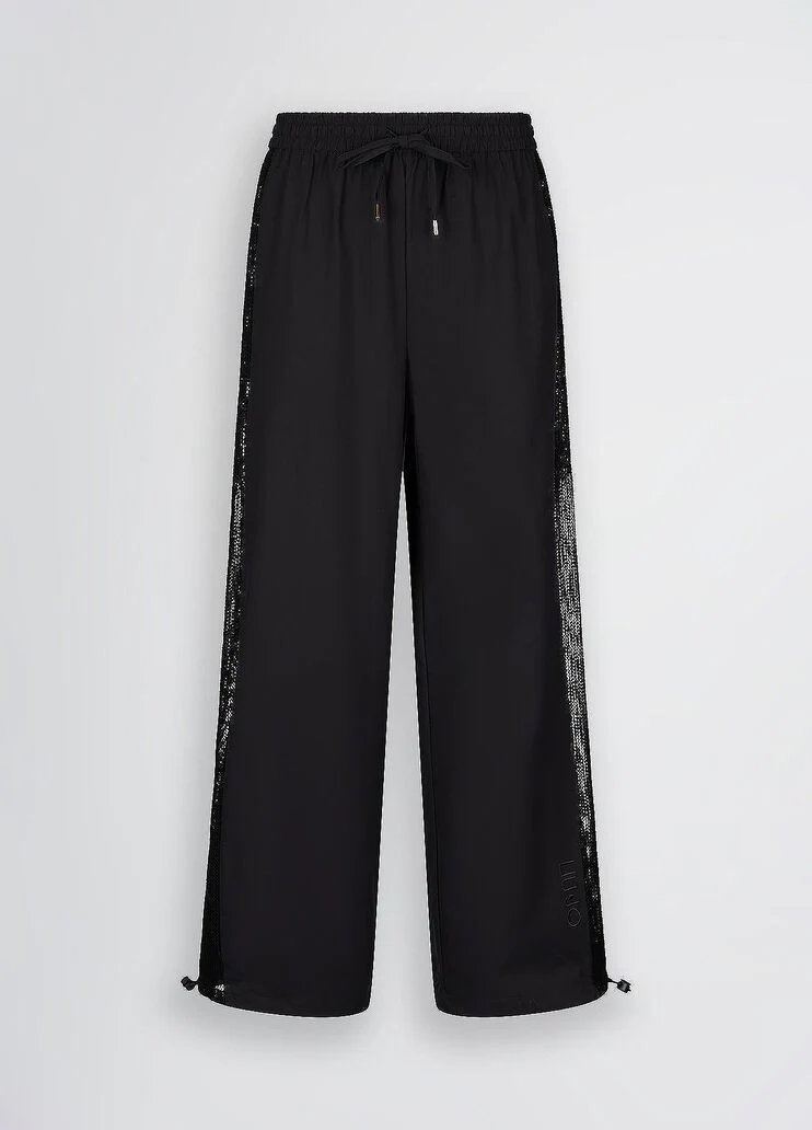 Black trousers