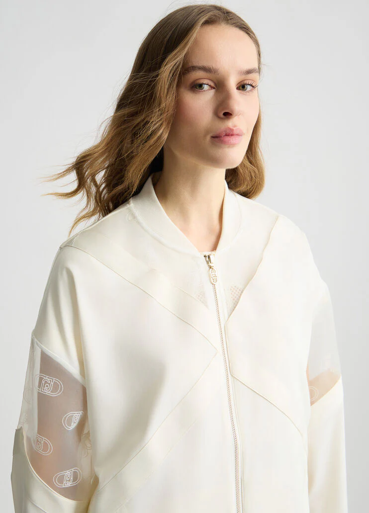 Jacket with zip and logo