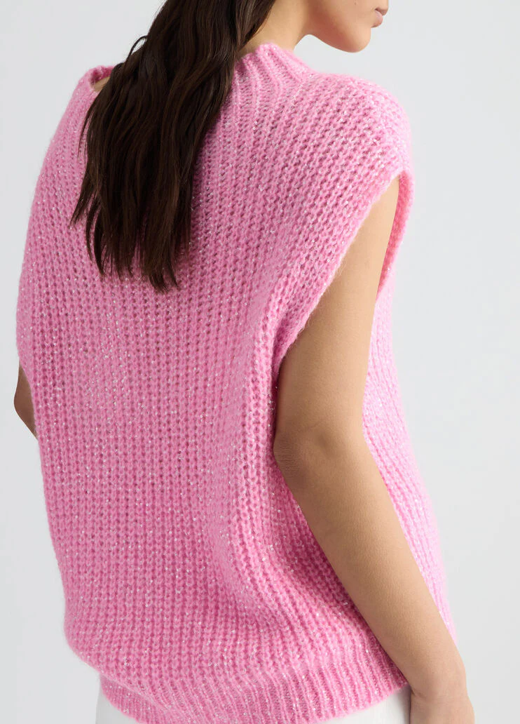 Mohair vest with sequins