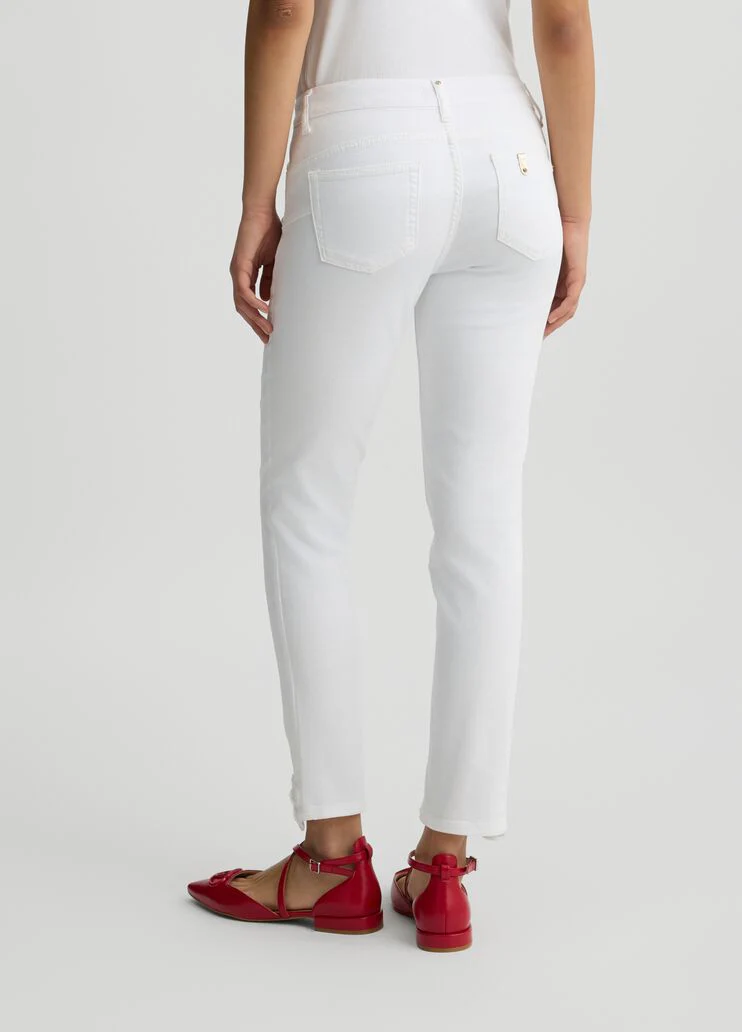 Skinny trousers with embroidery