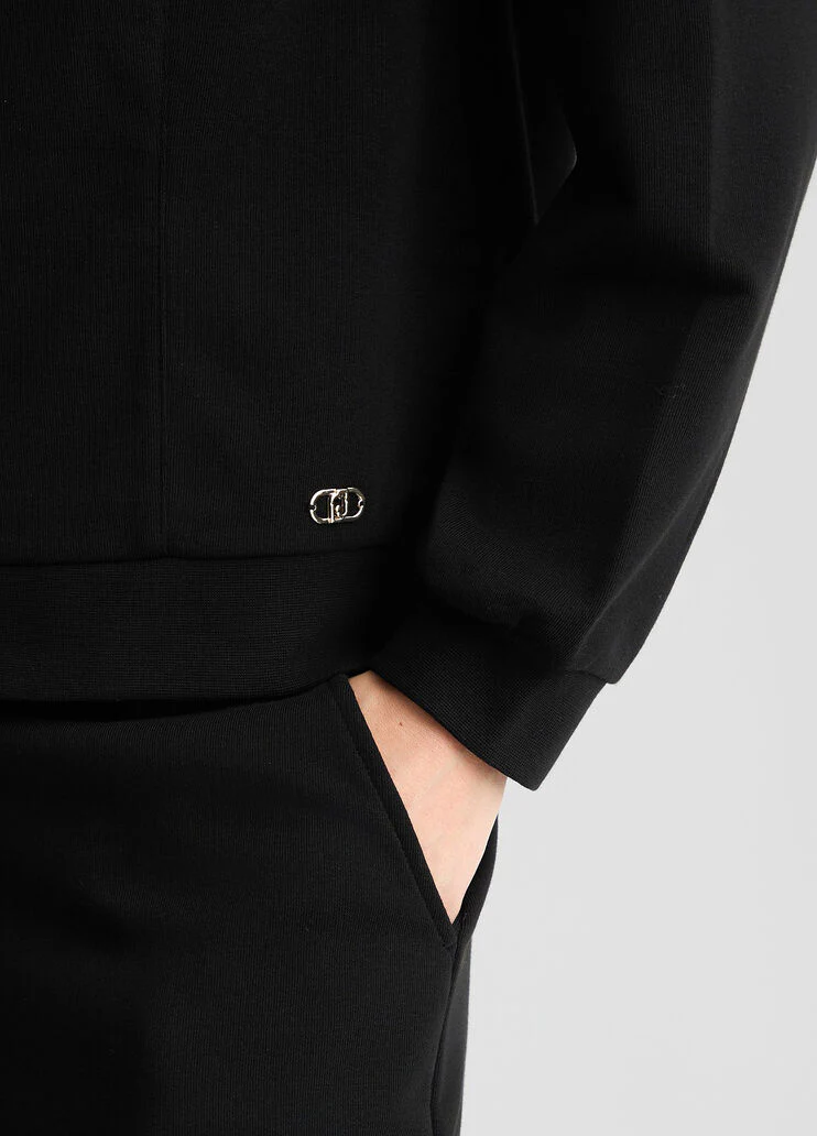 Sweatshirt with rhinestones