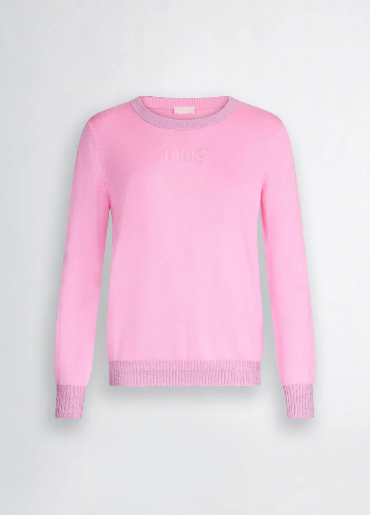 Pink long-sleeved jumper