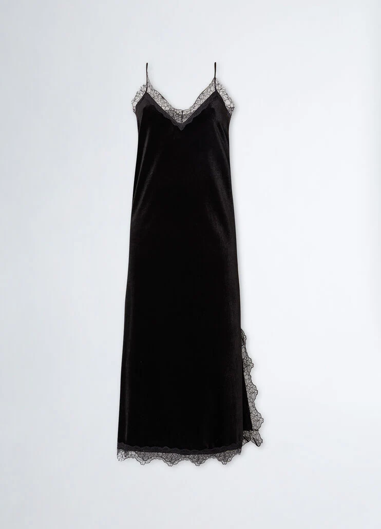 Black velvet dress