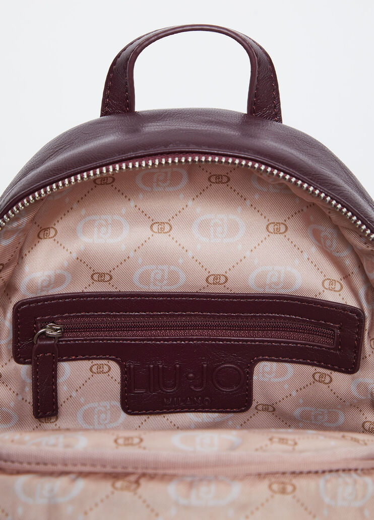 Glossy quilted backpack