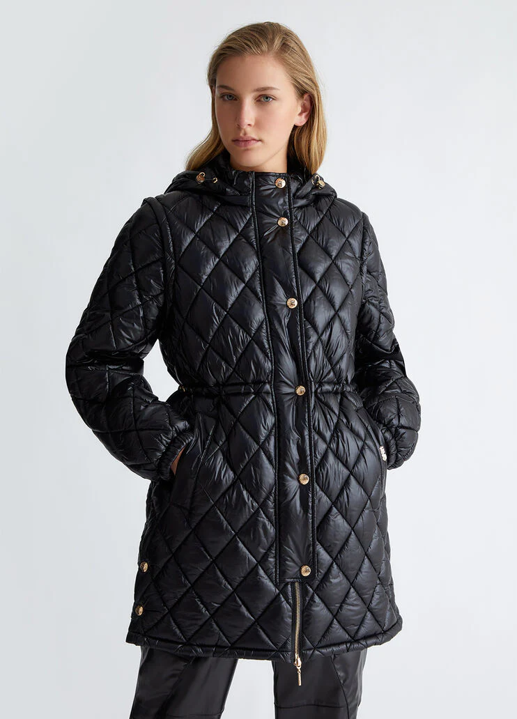 Padded jacket with detachable sleeves