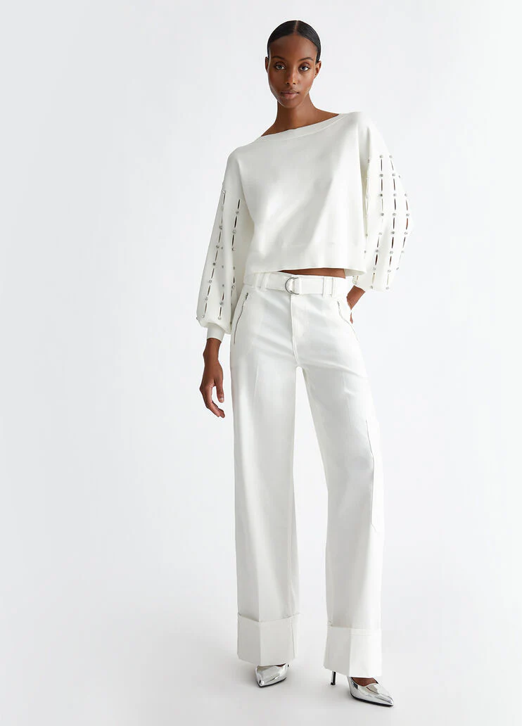 Cargo pants with belt