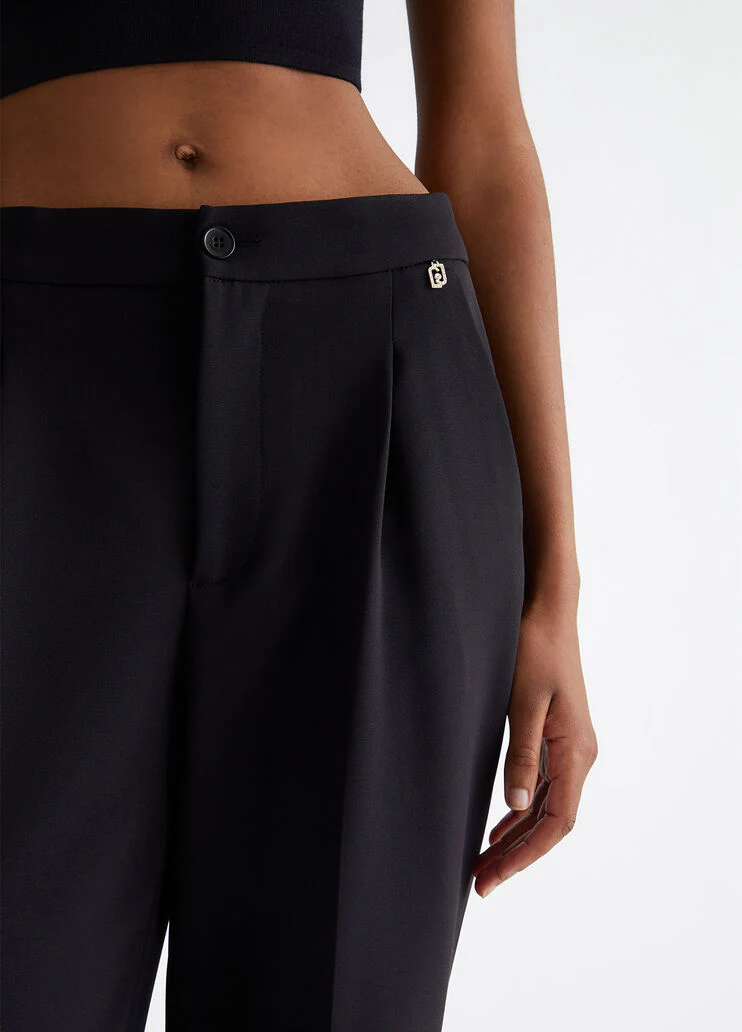 Stretch crepe trousers