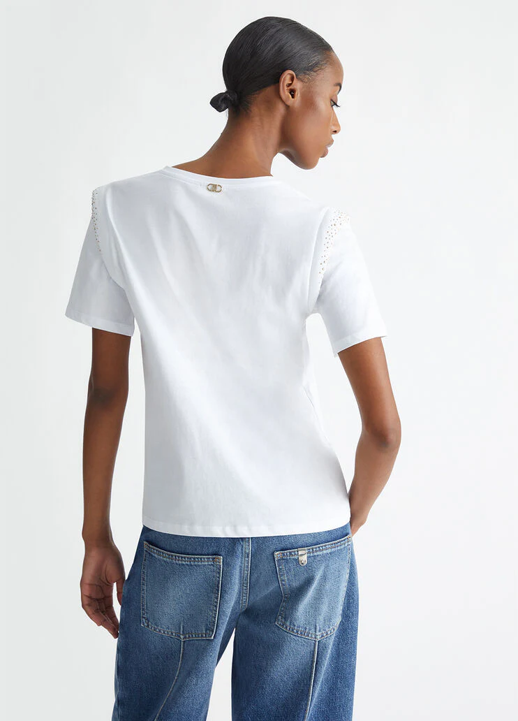 T-shirt with rhinestones