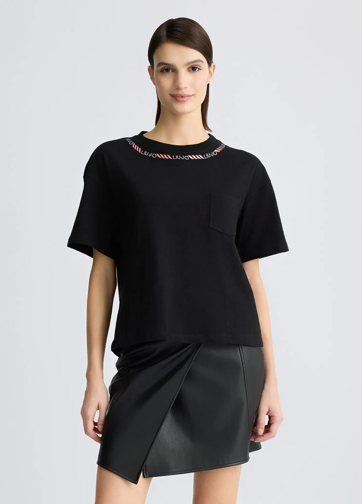 T-shirt with logo and gemstones