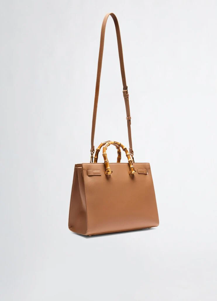 Bag with bamboo-finish handles