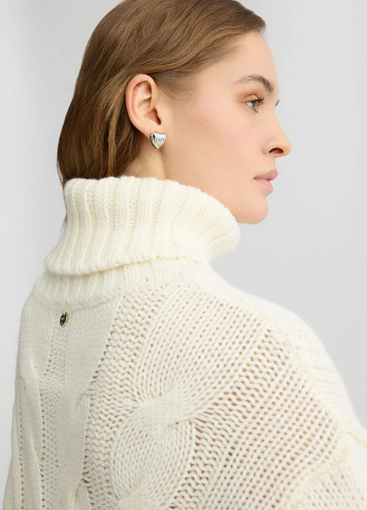 Polo-neck cable-knit pullover