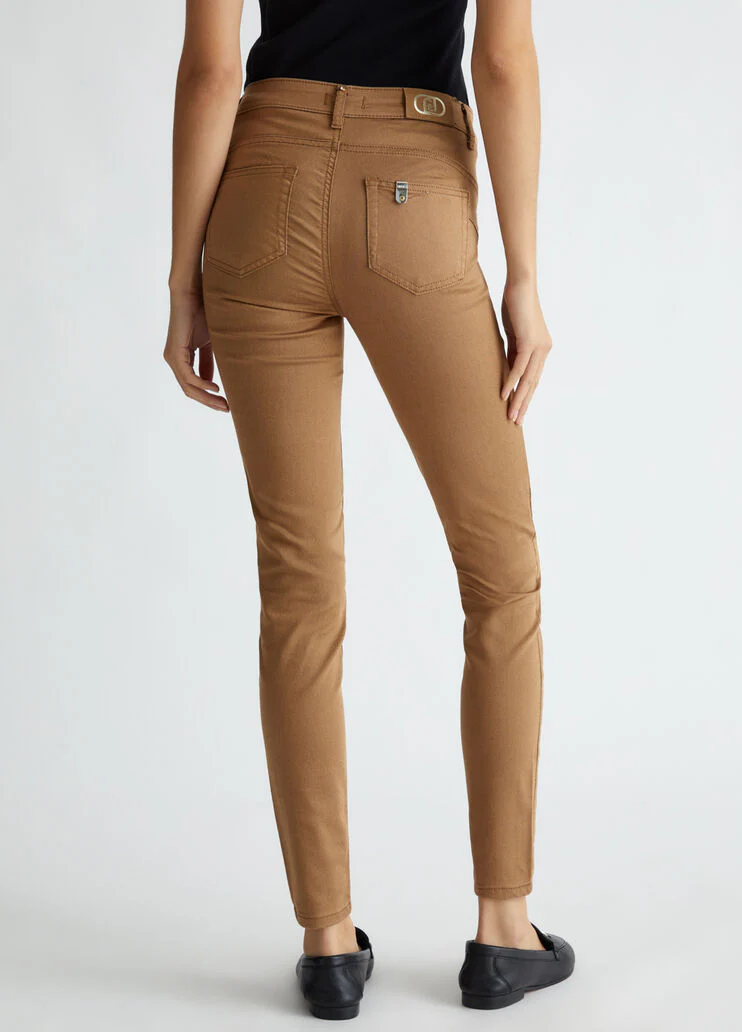 Cropped Bottom Up trousers