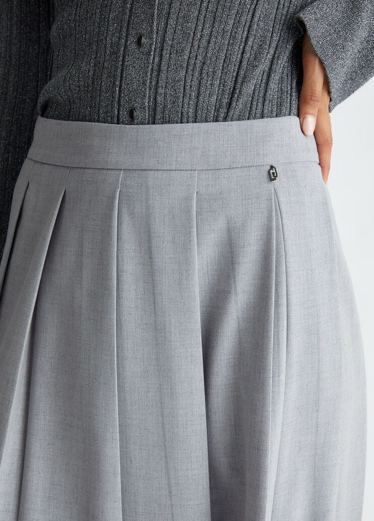 Pleated twill skirt